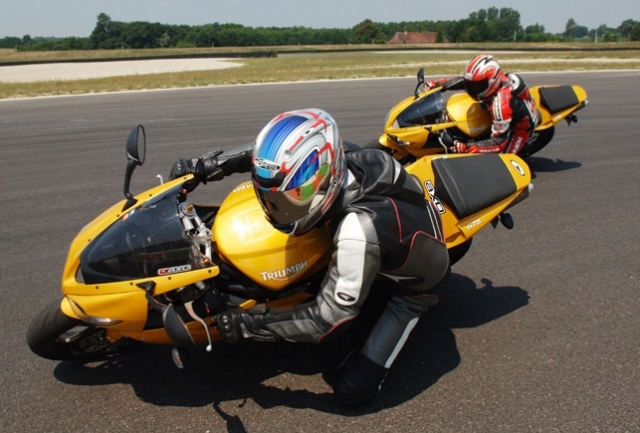  Competición de motos 