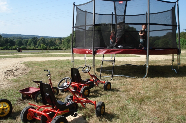  circuito de karts de trampolines y pedales 
