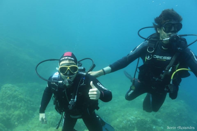  Buceador conquistado por el fondo marino de Niza 