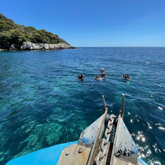  Salida para la sesión de buceo 