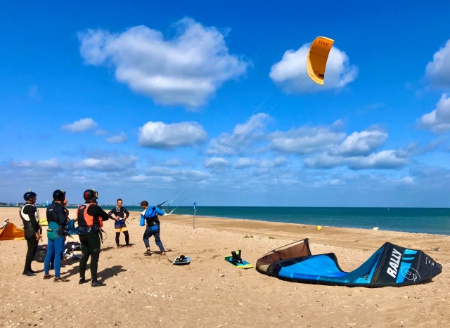  Introducción al kitesurf 