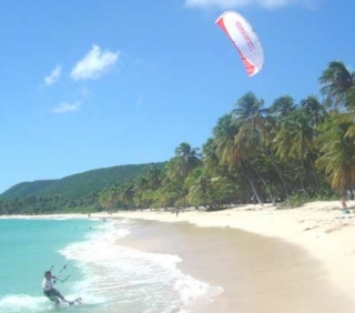  Lugar ideal para practicar kitesurf 