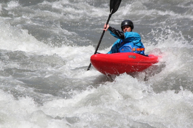  Sesión de cano-rafting en el río Isère 