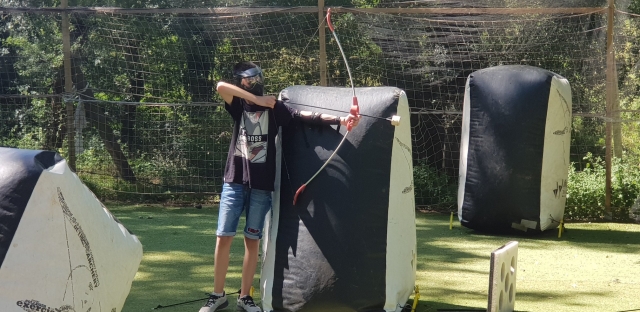  Precisión y concentración en Jalo con arco Etiqueta