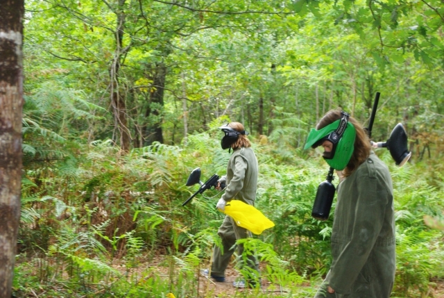  Búsqueda de escondites 