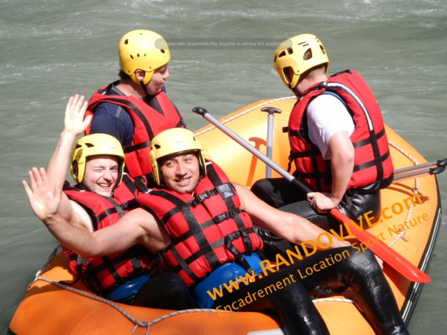  Rafting con amigos con Randovive