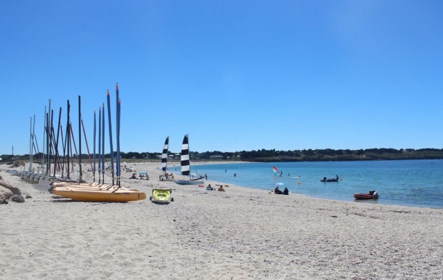  Nuestra base náutica con base en la playa de Goh Velin 