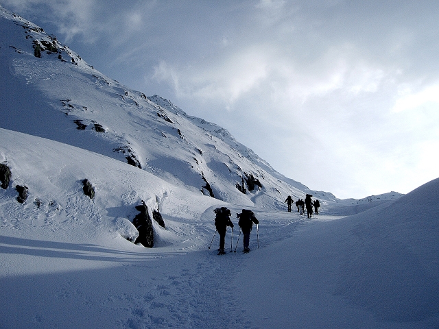  Paseo con raquetas de nieve 