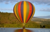  Vuelo en globo sobre el agua