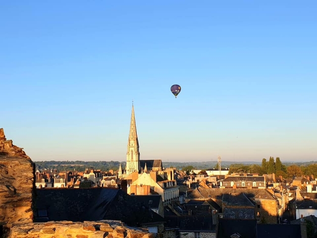  Vuelo sobre Rennes a bordo de un globo aerostático 