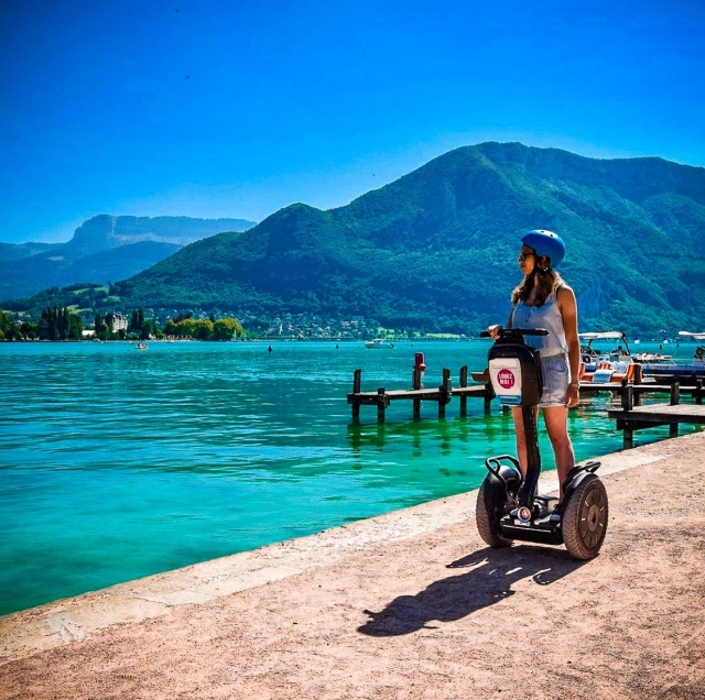  Paseo en segway cerca del lago de Annecy 