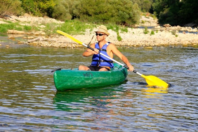  Solo, con amigos o en familia 