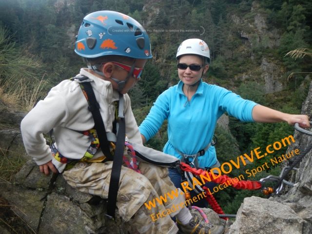  a través de Ferramarra en el pilat con camicrema 