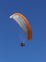  Escuela de parapenle en Baja Normandía