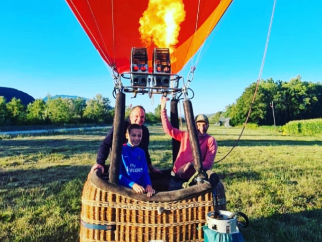  Despegue inminenle en ¡un globo aerostático! 