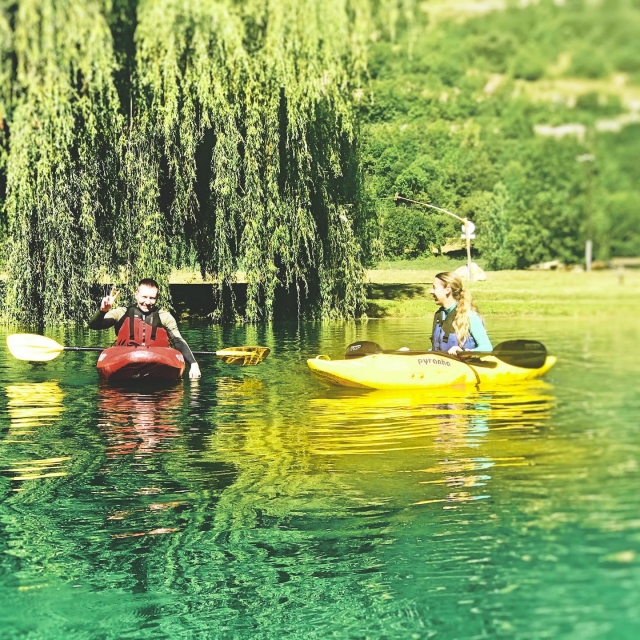  Kayak en la calma 