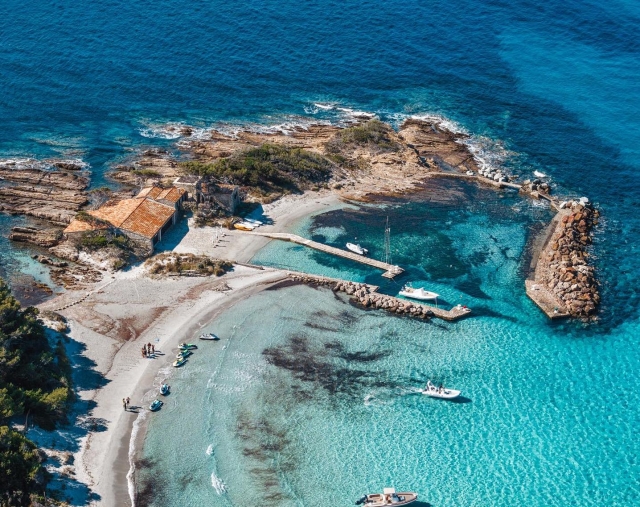  Playas accesibles en moto de agua