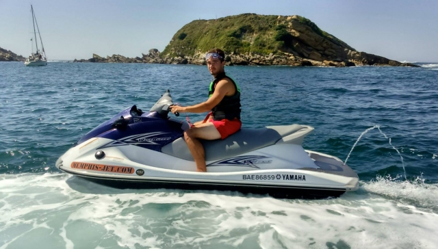  ¡Elige su jet ski y lánzale a la aventura! 