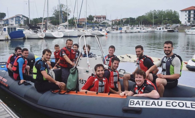  Paseo en barco en Hendaya 