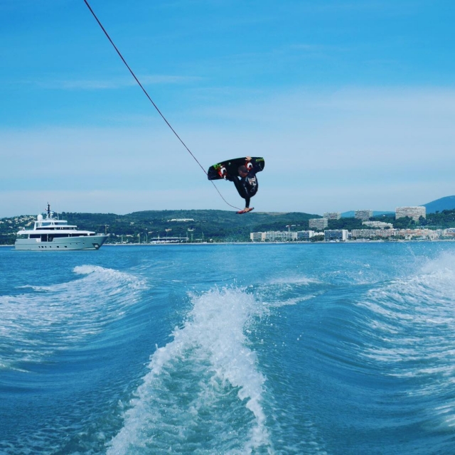  Salto de wakeboard 