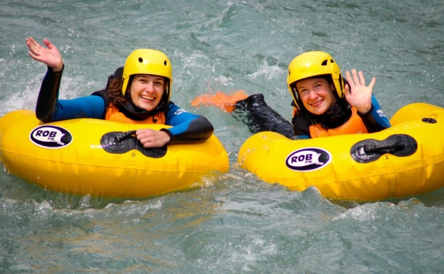  Haga una excursión a Briançon en hidrospeed 