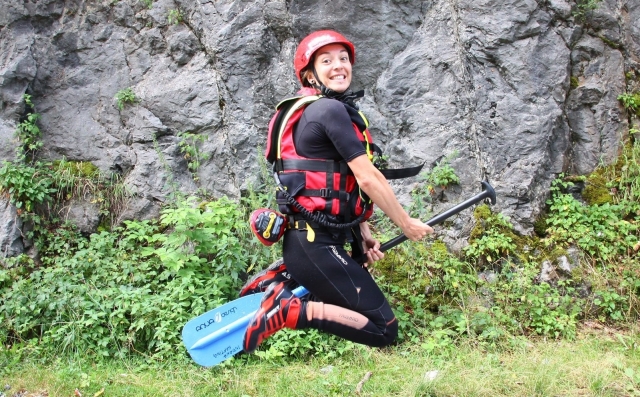  Descenso en hidrospeed 