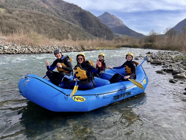  Un viaje de rafting en familia por el Gave 
