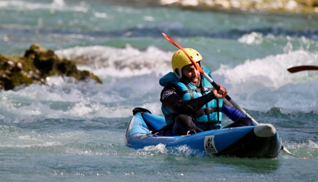  Kayak monoplaza en la localidad de Villelongue 