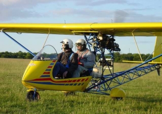  Vuela a bordo de una moto aérea en el departamento de Meurthe y Moselle