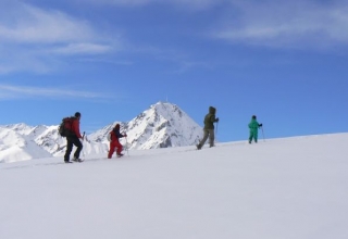 Pyrène Sports Raquettes à Neige