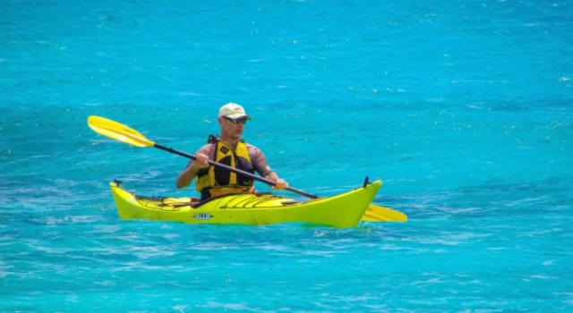  Instructor de canoa-kayak 