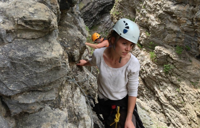  Nuestras excursiones de vía ferramarra están supervisadas por un instructor titulado por el Estado 