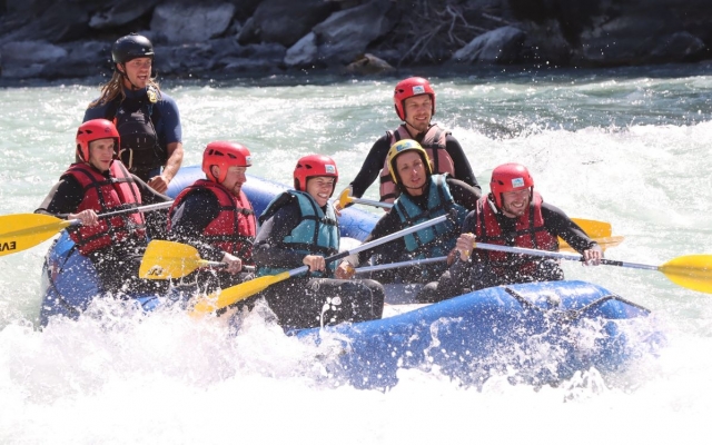Ajetreada sesión de rafting 