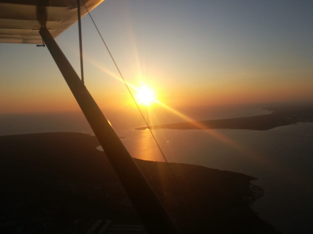  Vuelo ULM al anochecer 