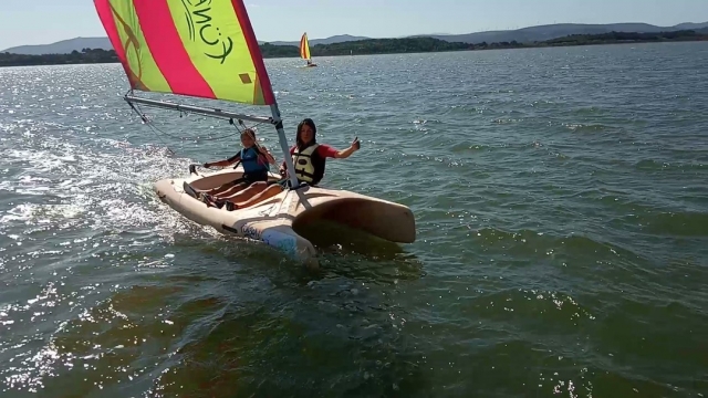  Clases de vela para adultos y niños en Aude 