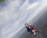  Apertura del paracaídas tándem 