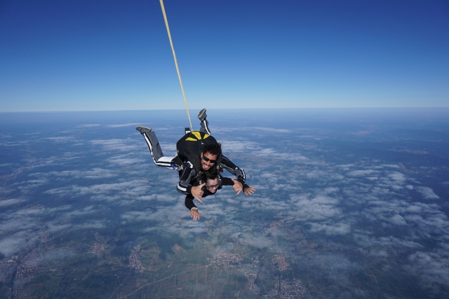  Parachutisme rico en Adrenalina en Alsacia 