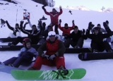 Clases de snowboard en grupo duranle las vacaciones escolares 