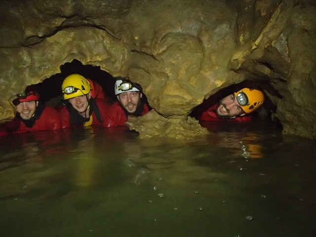 Descubrimiento de la espeleología en el Doubs