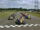  Carrera de karting profesional y de ocio 