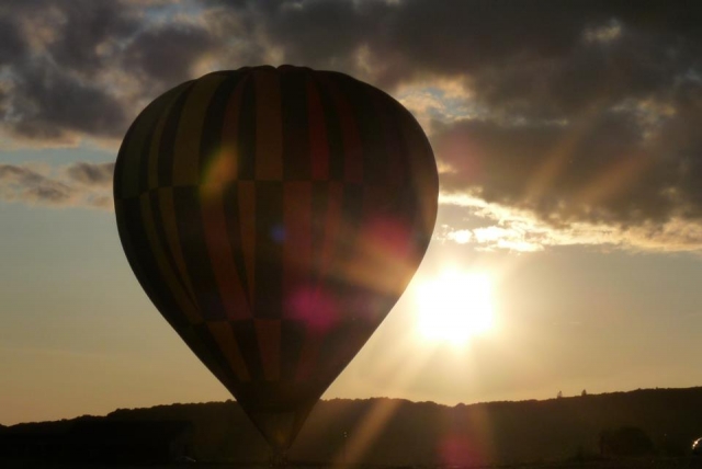  Ofrecer un vuelo en globo aerostático en Saone et Loire 