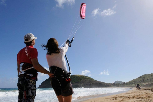  Curso de iniciación a kitesurf en Pirineos Orientales 