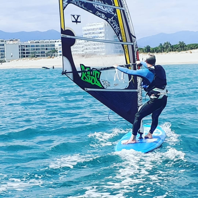  Iniciación al windsurf 