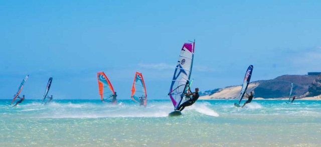 Windsurf en banda