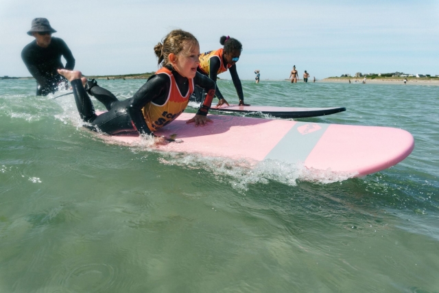  Escuela de Surf en Sibiril 