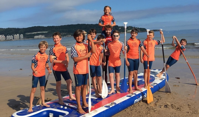  Clases de Stand Up Paddle para niños 