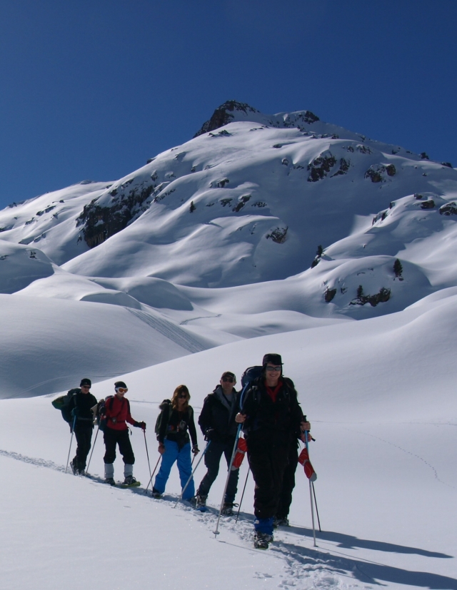 Acumpanyat Raquetas de nieve 