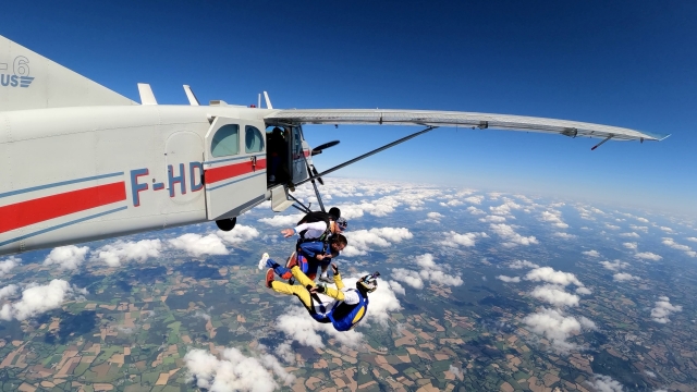  Salto en paracaídas tándem en Morbihan 