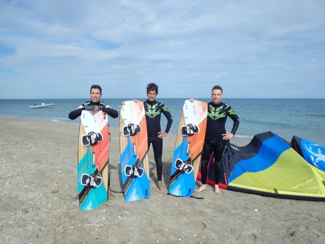  Grupo de kitesurf 