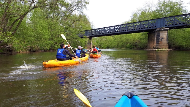  Actividad de kayak en La Cure 